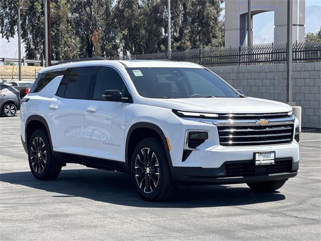 new 2025 Chevrolet Traverse car, priced at $44,755
