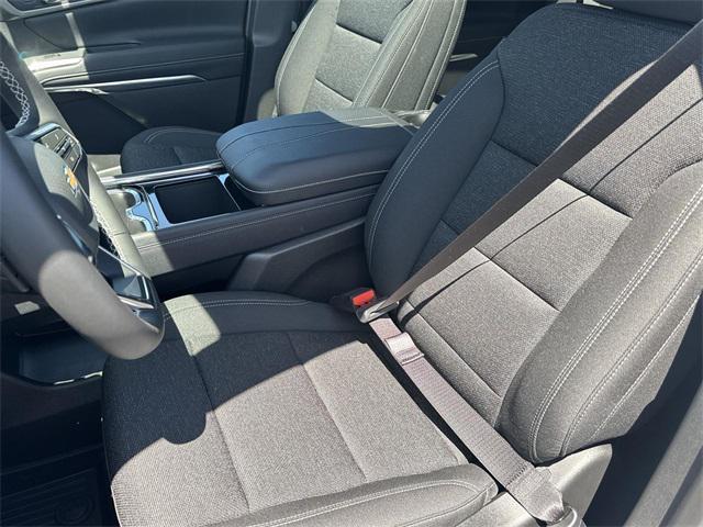 new 2025 Chevrolet Traverse car, priced at $44,755
