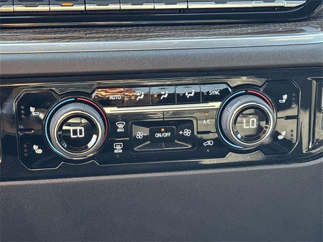 new 2025 Chevrolet Silverado 1500 car, priced at $42,988