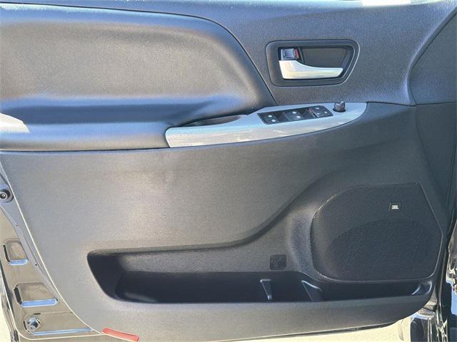used 2020 Toyota Sienna car, priced at $28,995