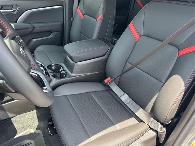 new 2025 Chevrolet Colorado car, priced at $47,415