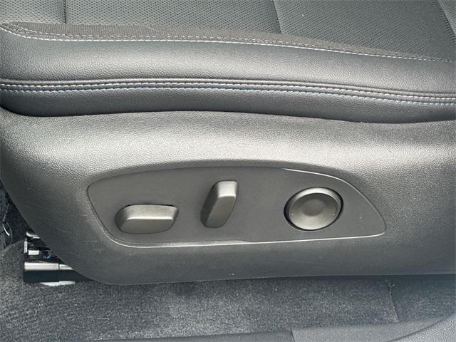 new 2025 Chevrolet Equinox EV car, priced at $31,988
