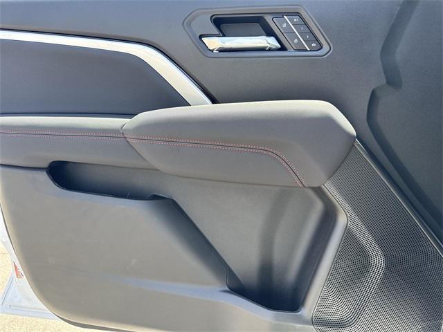 new 2025 Chevrolet Colorado car, priced at $47,415