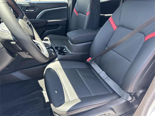 new 2025 Chevrolet Colorado car, priced at $47,415