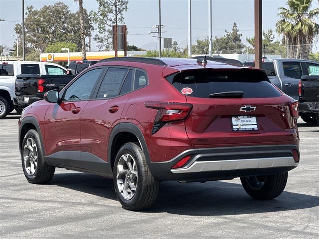 new 2025 Chevrolet Trax car, priced at $25,260