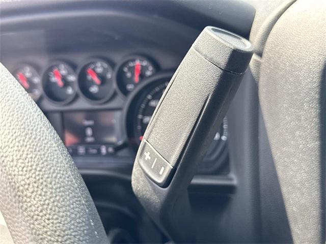 new 2025 Chevrolet Silverado 1500 car, priced at $45,720