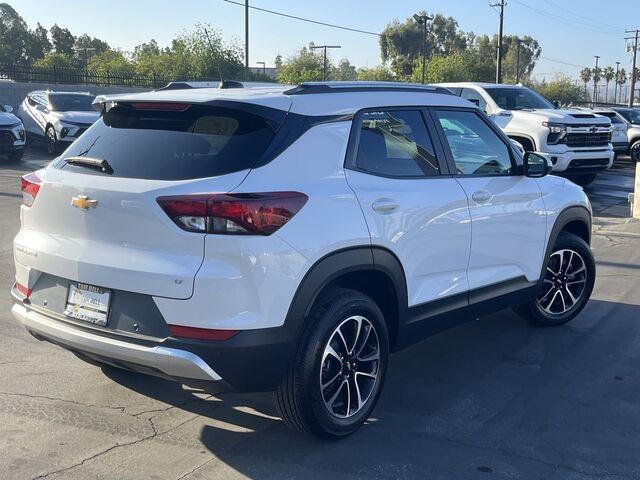 new 2025 Chevrolet TrailBlazer car, priced at $25,215