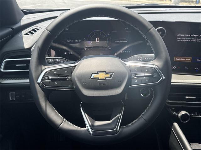 new 2025 Chevrolet Traverse car, priced at $42,740