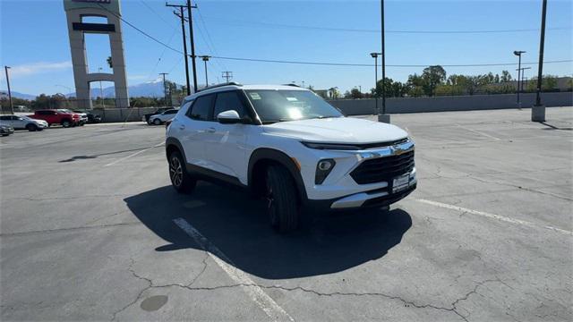 new 2025 Chevrolet TrailBlazer car, priced at $31,450