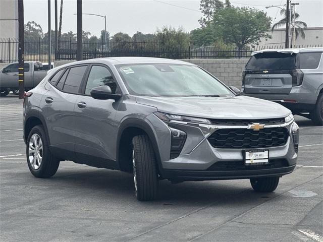 new 2025 Chevrolet Trax car, priced at $21,395