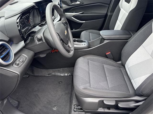 new 2025 Chevrolet Trax car, priced at $21,395