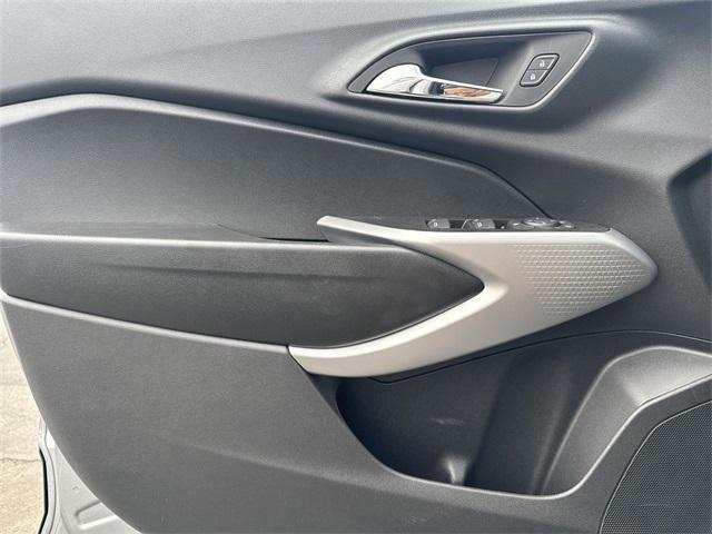 new 2025 Chevrolet Trax car, priced at $21,395