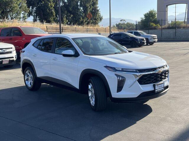 new 2024 Chevrolet Trax car, priced at $21,490