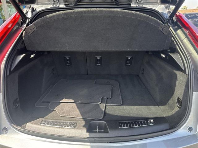 used 2023 Cadillac XT4 car, priced at $26,882