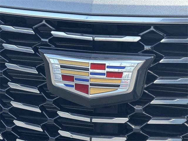 used 2023 Cadillac XT4 car, priced at $26,882