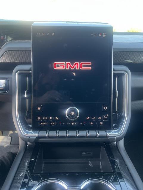 used 2025 GMC Yukon car, priced at $72,551