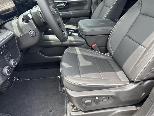 new 2025 Chevrolet Tahoe car, priced at $75,738