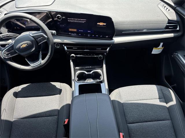 new 2025 Chevrolet Traverse car, priced at $44,650