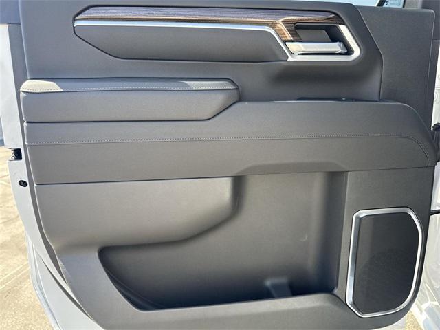new 2025 Chevrolet Silverado 2500 car, priced at $77,890