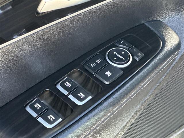 used 2019 Kia Sorento car, priced at $12,633