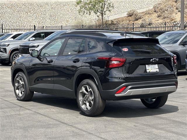 new 2025 Chevrolet Trax car, priced at $23,988