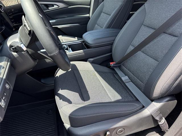 new 2025 Chevrolet Traverse car, priced at $46,785