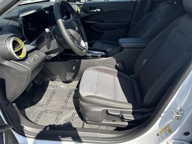 new 2025 Chevrolet Trax car, priced at $24,485