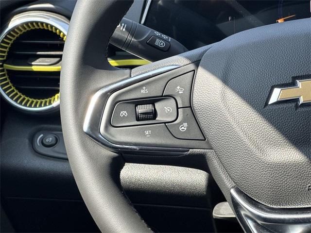 new 2025 Chevrolet Trax car, priced at $24,485