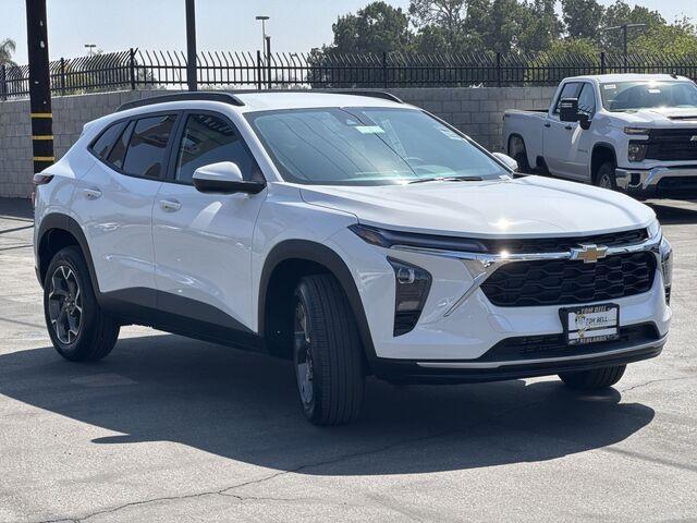 new 2025 Chevrolet Trax car, priced at $23,985