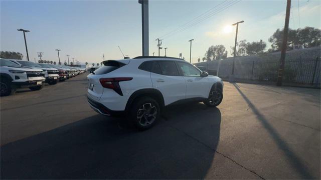 new 2025 Chevrolet Trax car, priced at $24,485