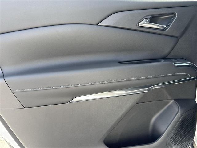 new 2025 Chevrolet Traverse car, priced at $44,945