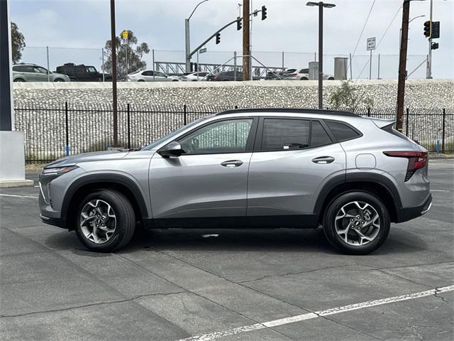 new 2025 Chevrolet Trax car, priced at $26,155