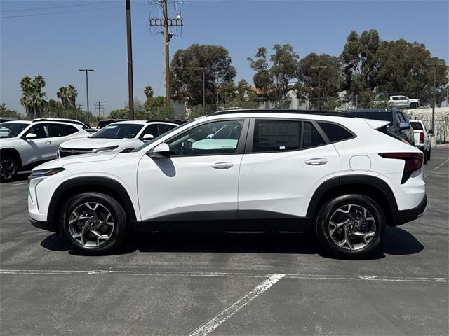 new 2025 Chevrolet Trax car, priced at $26,155