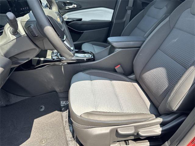 new 2025 Chevrolet Trax car, priced at $25,260
