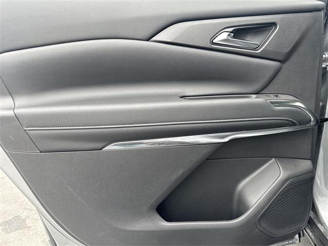 new 2025 Chevrolet Traverse car, priced at $44,650