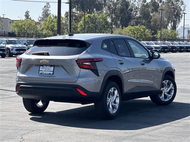 new 2025 Chevrolet Trax car, priced at $22,390