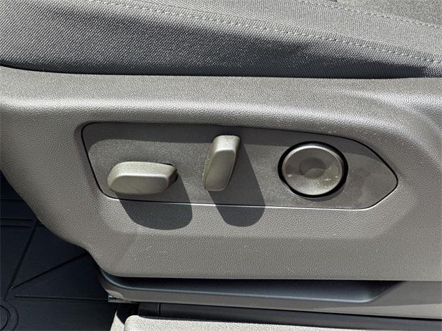 new 2025 Chevrolet Silverado 1500 car, priced at $44,970