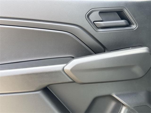 new 2025 Chevrolet Colorado car, priced at $38,800