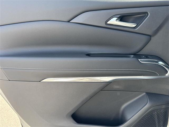 new 2025 Chevrolet Traverse car, priced at $46,040