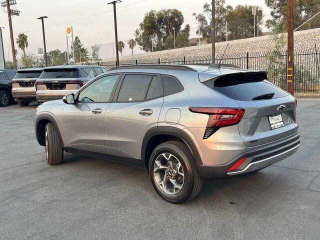 new 2025 Chevrolet Trax car, priced at $23,465