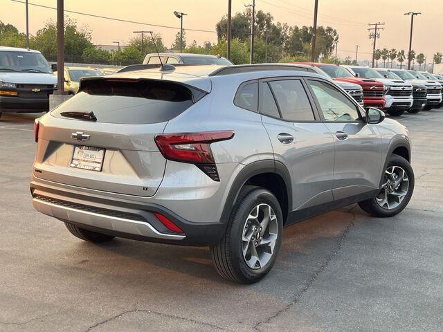 new 2025 Chevrolet Trax car, priced at $23,465