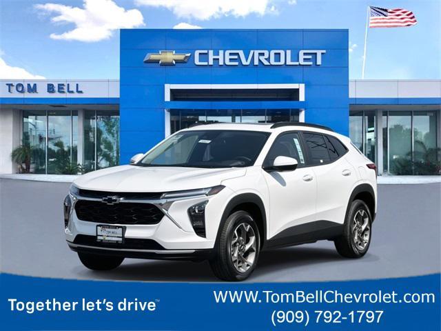 new 2025 Chevrolet Trax car, priced at $26,155