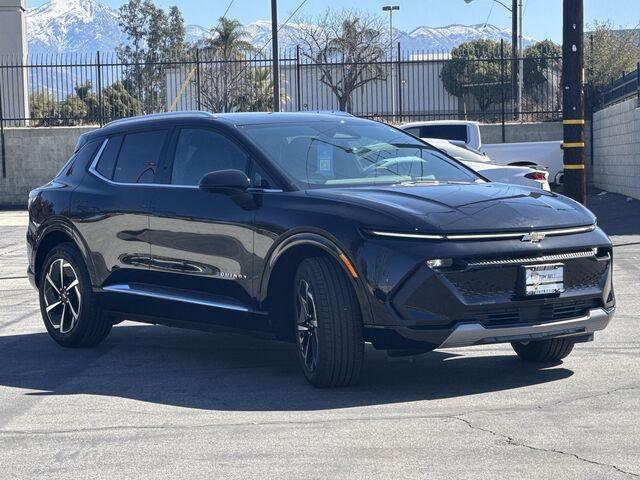 new 2025 Chevrolet Equinox EV car, priced at $33,090