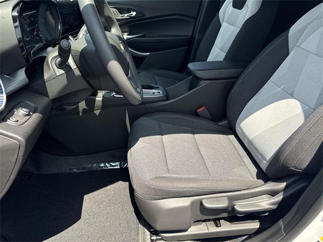 new 2025 Chevrolet Trax car, priced at $21,395