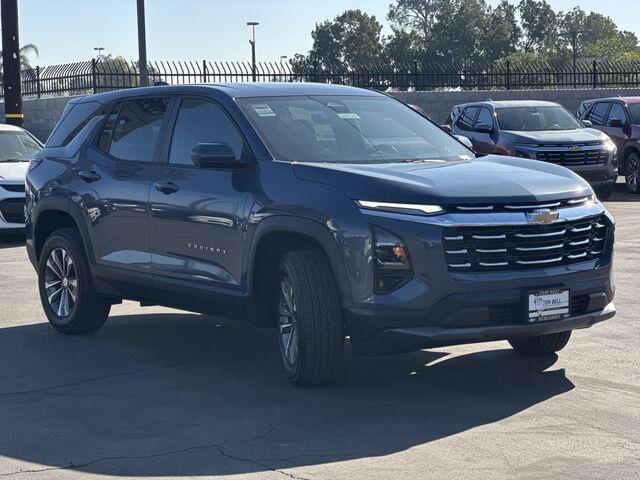 new 2025 Chevrolet Equinox car, priced at $30,465