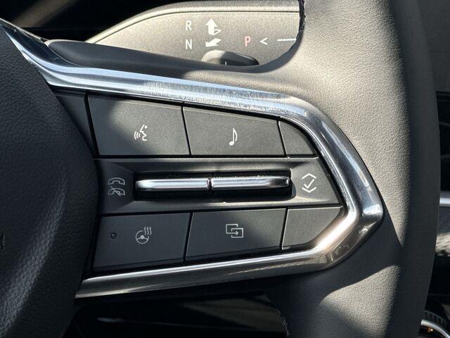 new 2025 Chevrolet Equinox car, priced at $27,888