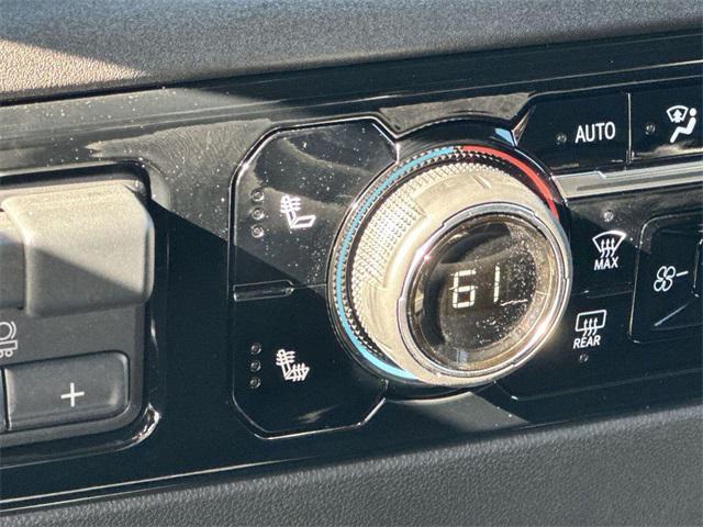 new 2025 Chevrolet Silverado 1500 car, priced at $41,738