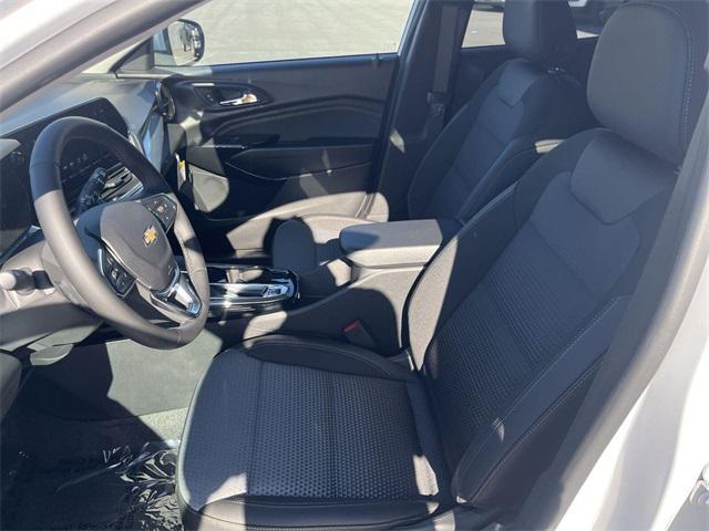 new 2025 Chevrolet Trax car, priced at $23,488