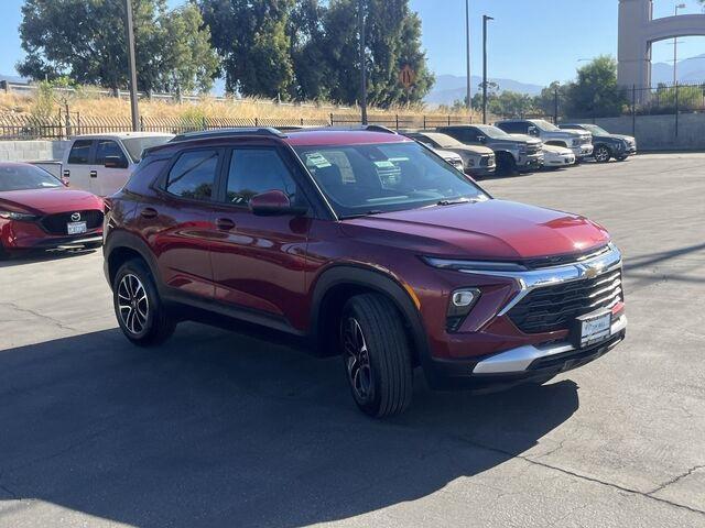 new 2025 Chevrolet TrailBlazer car, priced at $25,215