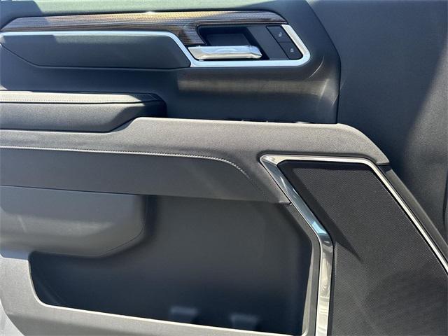 new 2025 Chevrolet Silverado 3500 car, priced at $70,488